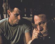 ブラッド・デイビスと父親（マイク・ケリン）