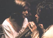 スーザン（アイリーン・ミラクル）が面会に