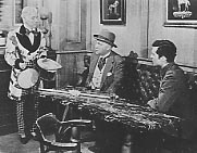 道化師と演出家と作曲家（シドニー・チャップリン）