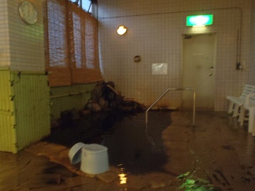 「紫雲泉」温泉浴槽の写真